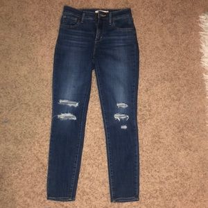 Levi’s high rise skinny jeans